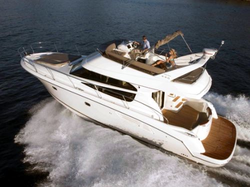 Prestige 440 Flybridge