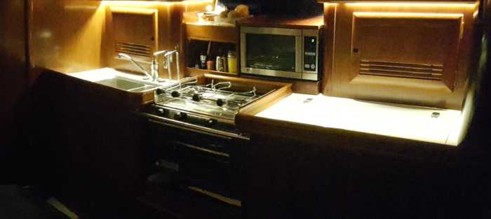 http://www.fondear.org/infonautic/Hombre_y_Barco/Confort_Bordo/Cocina/cocina_076.jpg